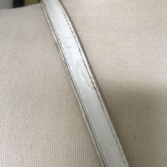 Wilson’s Leather Small White Leather Crossbody😘 - Picture 8 of 8